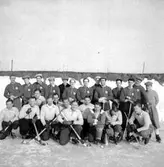 Skara. 
Bandy, Skara SI mot Vara SK 25/2 1951.