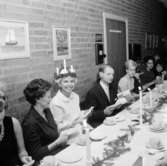 Luciafest 1964.
Lucian 1964 omgiven av 