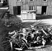 Skara. Marumsgatan 4. Hallbergs stallar 1950.