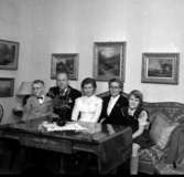Skara. Axel Dahlberg med familj 1955.