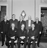 FCO (Facklig Centralorganisation) 40-årsjubileum 1966. Skara.
Ordförande Lennart Lindén tillsammans med veteranerna Edvin Sahl, John Persson, Ernst Hallgren, Verner Johansson, Emil Johansson, Sven-Jakob Andersson, Karl Rehn.