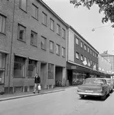 Fasaden mot Klostergatan, sedd från sydost.