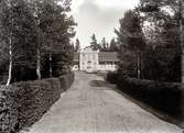 Sanatoriet sett från vägen 1890-1900.