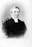 Kyrkoherden i Od Johan Siberg död 8 nov 1865.

Emilie Lindskog drev fotoateljé i Borås.