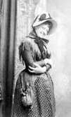Fröken Anna H. Ch. Pettersson Norrie på Vasateatern.

Norrie, Anna, f. Pettersson, 1860-1957, sångerska. N. gjorde tidigt succé som operettartist och blev genren trogen; ett ofta upprepat glansnummer var titelrollen i 