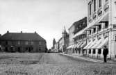 Lidköping.Västra delen av Stora Torget med Mellbygatans mynning från norr.