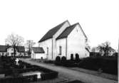 Götene sn. 
Kyrkan, exteriör från sydost.

Fototid: 18/11 1963.