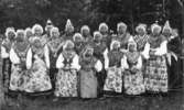 Estland, Runö, kvinnogrupp. Foto: 1913