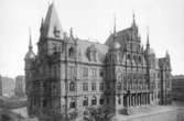 Tyskland, Wiesbaden, rådhuset efter ritning av prof. Hauberrisser, fulländat 1887.
Foto: J. Nöhring, Lübeck 1890.