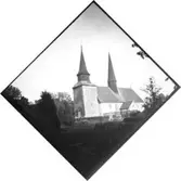 Levene sn. Kyrkan, exteriör