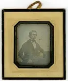 Johan Emil Appelgren, f 1829 i Hova.
Bankkassör i Skövde.