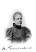 Fr. Linnarsson.

Charlotte Hermanson, f. 1852, drev fotoateljé på Torggatan 47 i Skara under åren 1885-1916. Filial i Lundsbrunn.