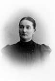 Anna Schröder drev fotoateljé på Slaggatan 13 i Falun. Firman etablerades 1894. Filialer i Storvik och Dala-Husby.