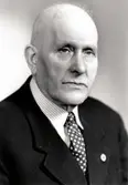 Bernhard Silfver Bleck & Plåtslageri

Foto 1947 - 05 - 07