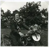 Vinnare Pelle Rydberg, Kalmar. Han kallades alltid Pelle, fast han var döpt till Nils Eric, varför han som vuxen ändrade sitt namn till Pelle. Han tillhör Kalmarsläkten Rydberg, ägare till Rydbergs Motor AB.

Foto 1948-09-12