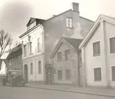 Kvarteret Tenngjutaren 7, 8 och 9, fasad mot Fiskaregatan.