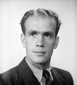 Thure Hofström. Foto i augusti 1945.
