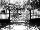 Hedesunda kyrka.
Kyrkgrinden.