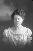 Fru Athén