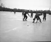 Bandymatch. Huge - Rättvik. Resultat: 2-0.  5/2 1939