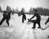 Bandymatch. Huge - Skutskär. Resultat: 2-2.  22/1 1939