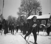 Skolungdomens fettisdagens tävlingar på skidor. 1946