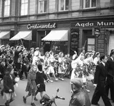 Studentexamen 1946.
Dag 1.
