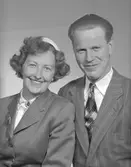 Herr och fru, Gerd Lindström