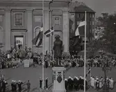 Samling på torget.