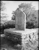 Minnessten, Husaby, Västergötland