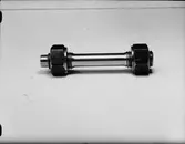 Metallstav med muttrar, Östhammar, Uppland