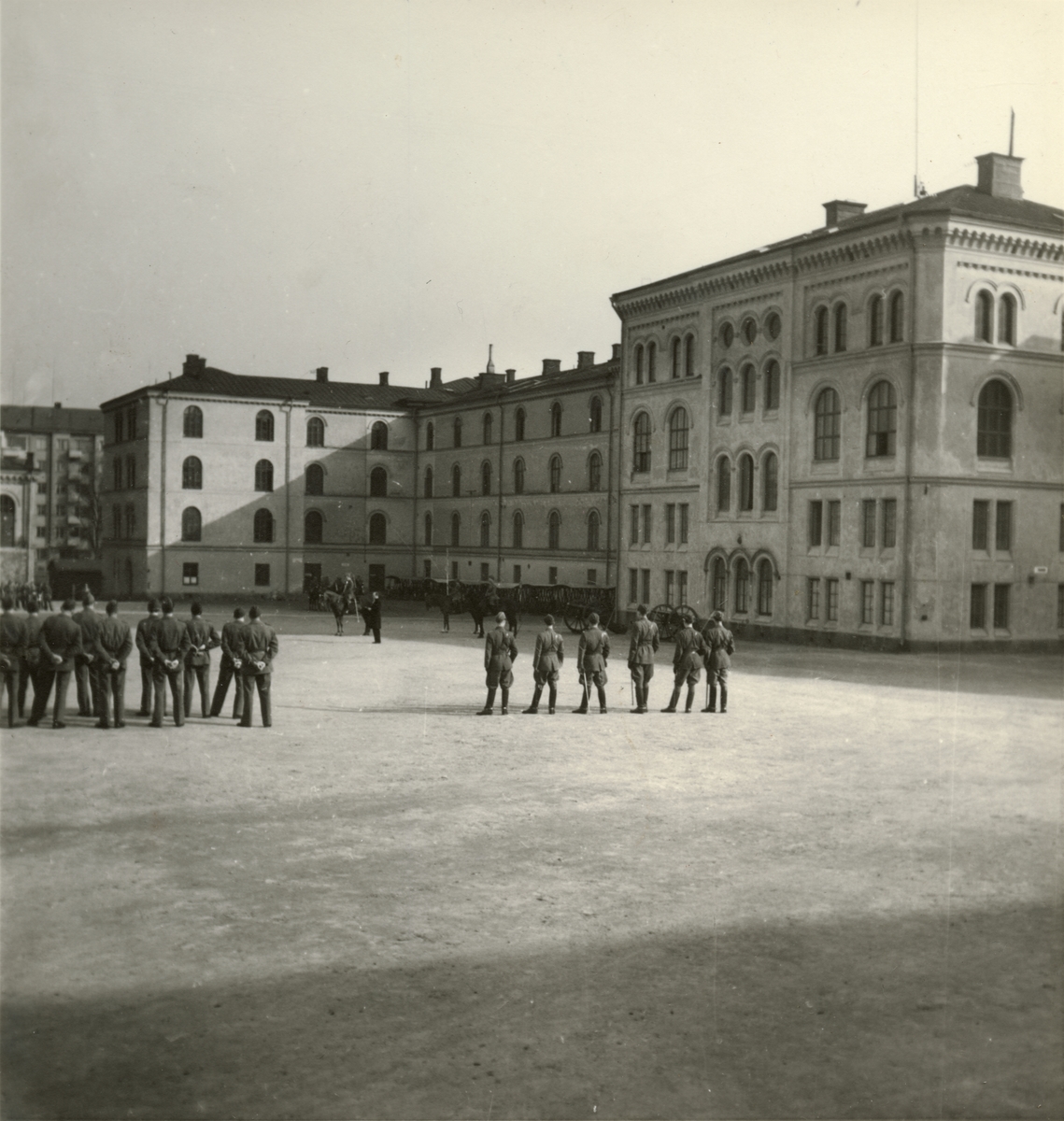 Lennart af Petersens, Korum, Svea artilleriregemente A 1, våren 1947.