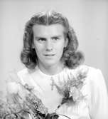 Konfirmanden Birgit Jansson. Foto 1947.