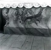 Altarbordet i Döderhults kyrka, skannat från negativ och positiv.