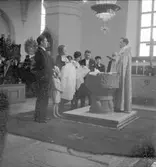 Heliga Trefaldighetskyrkan

Dop


