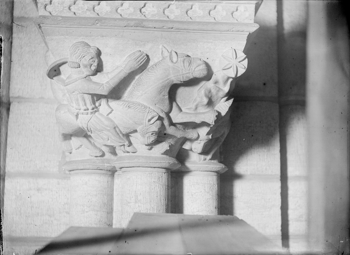 Henri Osti's Fotografiateliér, Kragsten, Staffan stalledräng, Uppsala domkyrka, Uppsala före 1914