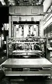 Interiör, Badkarsfabriken. Badkarspressar.