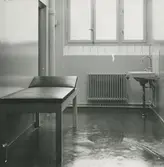 Interiör. Sjukrum för företagshälsovård på Gustavsbergs Fabriker.