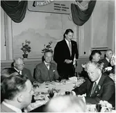 Invigning för första eltåget med bl a Generaldirektör Axel Granholm, Landshövding Richter, Generaldirektör Erik Upmark, Landshövding Per Nyström och Generaldirektör Gustaf Dahlbeck.