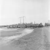 NBJ-tåg 3 mellan Ervalla och Löth.
NBsJ (NBJ) , Nora Bergslags Järnväg