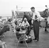 M/S Trelleborg, resande i vilstolar på soldäck