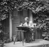 Gerda Karlsson vid knyppeldynan