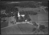 Flygfoto över Gunnilbo kyrka, Gunnilbo.