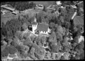 Flygfoto över Kumla kyrka