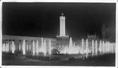 Sveriges utställningsbyggnad i kvällsbelysning. Världsutställningen i Barcelona 1929.