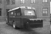International-buss för Kuddby - Rönö - Norrköping. Koffert för bagage monterad bakpå. Karossen tillverkad av Aktiebolaget Svenska Järnvägsverkstäderna, ASJ. Leveransfoto.