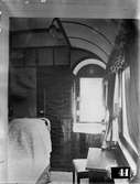 Interiörbild från den kungliga vagnen, Statens Järnvägar, SJ Ao3 1864. Ursprungligen byggd för drottning Victoria 1909. Ombyggd till kronprins Gustaf Adolfs vagn 1932 och slutligen slopad 1966.