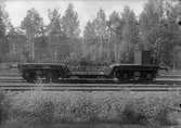 Statens Järnvägar, SJ Q1 100028. Transformatortransportvagn med bromshytt.