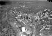 Flygfoto över stationen och samhället Hyltebruk.