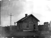 T semafor
Trafikplats anlagd 1895. Envånings reverterat stationshus